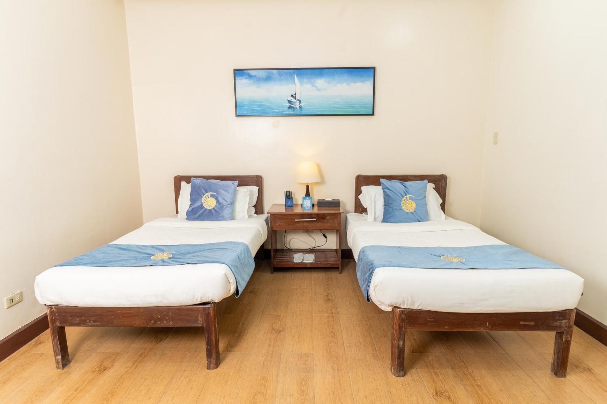 Costa Palawan Resort Puerto Princesa Esterno foto
